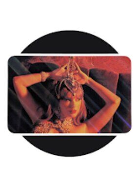 Taylor Swift Photo Art Trading Card (II58): Sweat and Vanilla Perfume, 3.25 in.